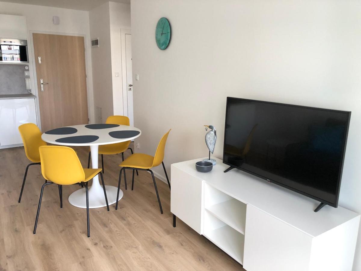 Apartament Beluga Apartment Kolobrzeg Exterior photo
