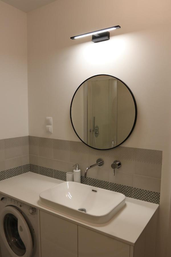Apartament Beluga Apartment Kolobrzeg Exterior photo